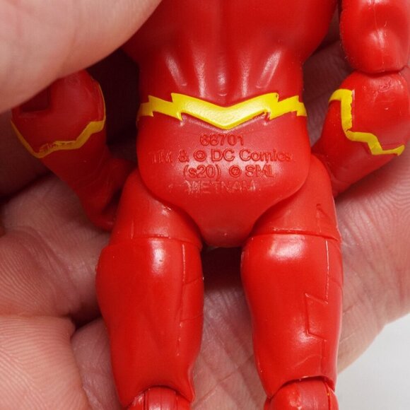 DC Comics Action Figure Bundle #214 - Picture 8 of 8